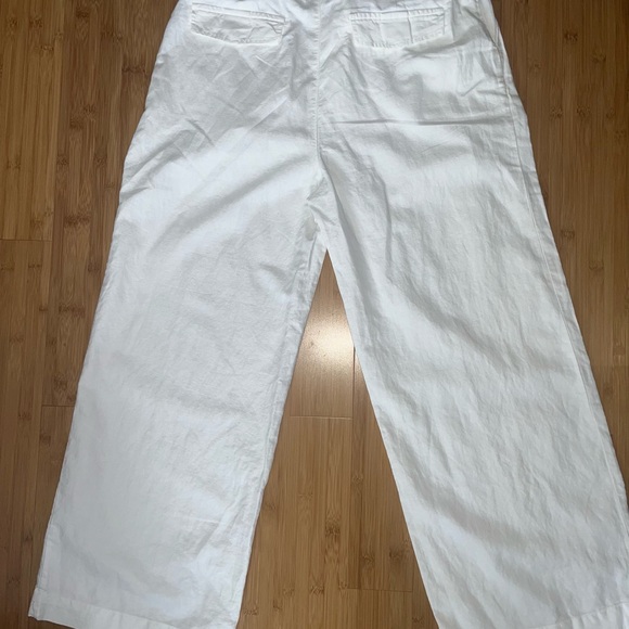 Gap Woman’s White linen pleated linen pant. Size 12. NWT - Picture 3 of 15